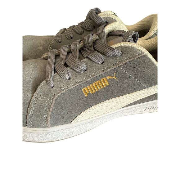 Puma Grey and White Suede Sneakers Women’s size 6.5 Men’s size 5 - Picture 1 of 6